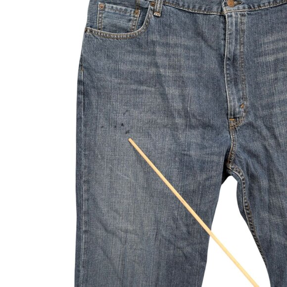 Levis 550 Relaxed Fit Jeans Mens Blue Dark Wash Cotton Denim Size 46x32 - Picture 12 of 12